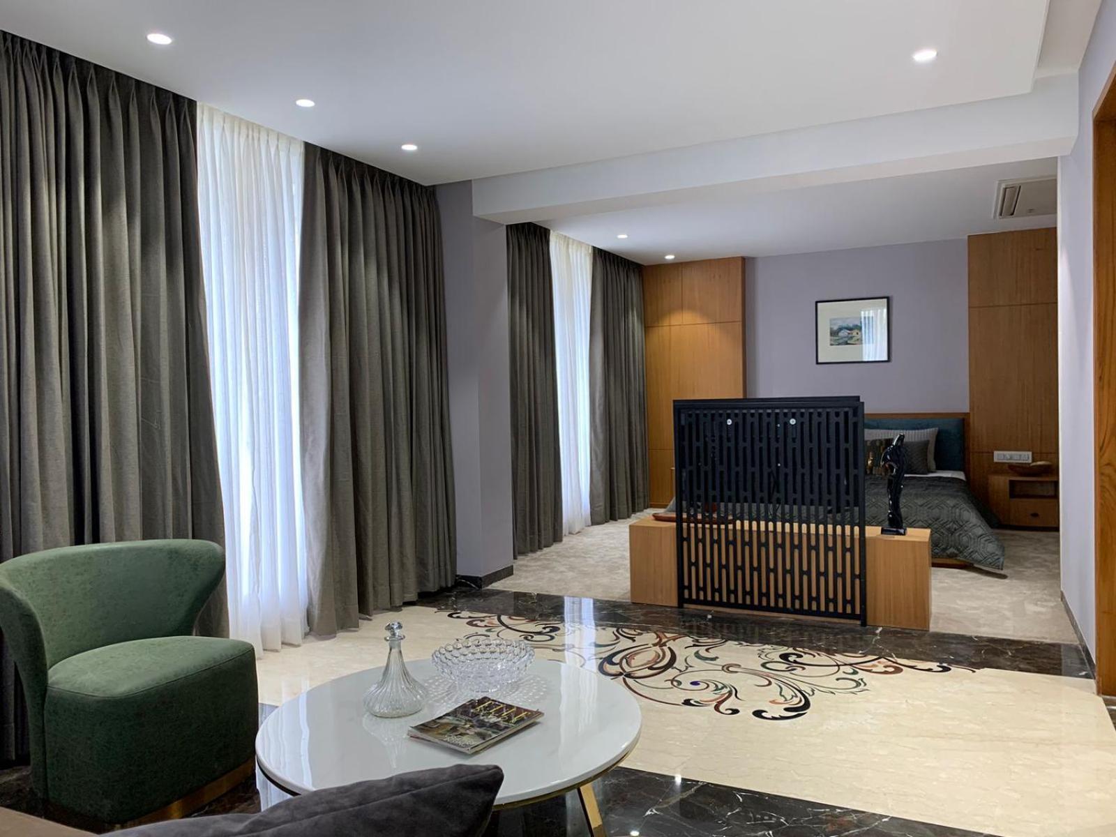 Alba Inn, Vijay Nagar Indore Eksteriør billede